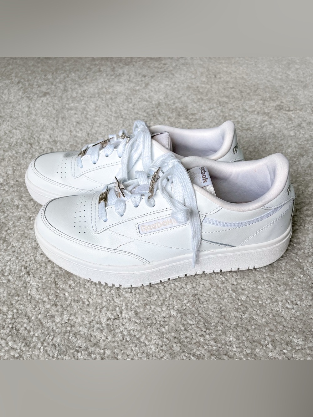 Reebok | Club C Sneakers | Union Jack Metal Charms